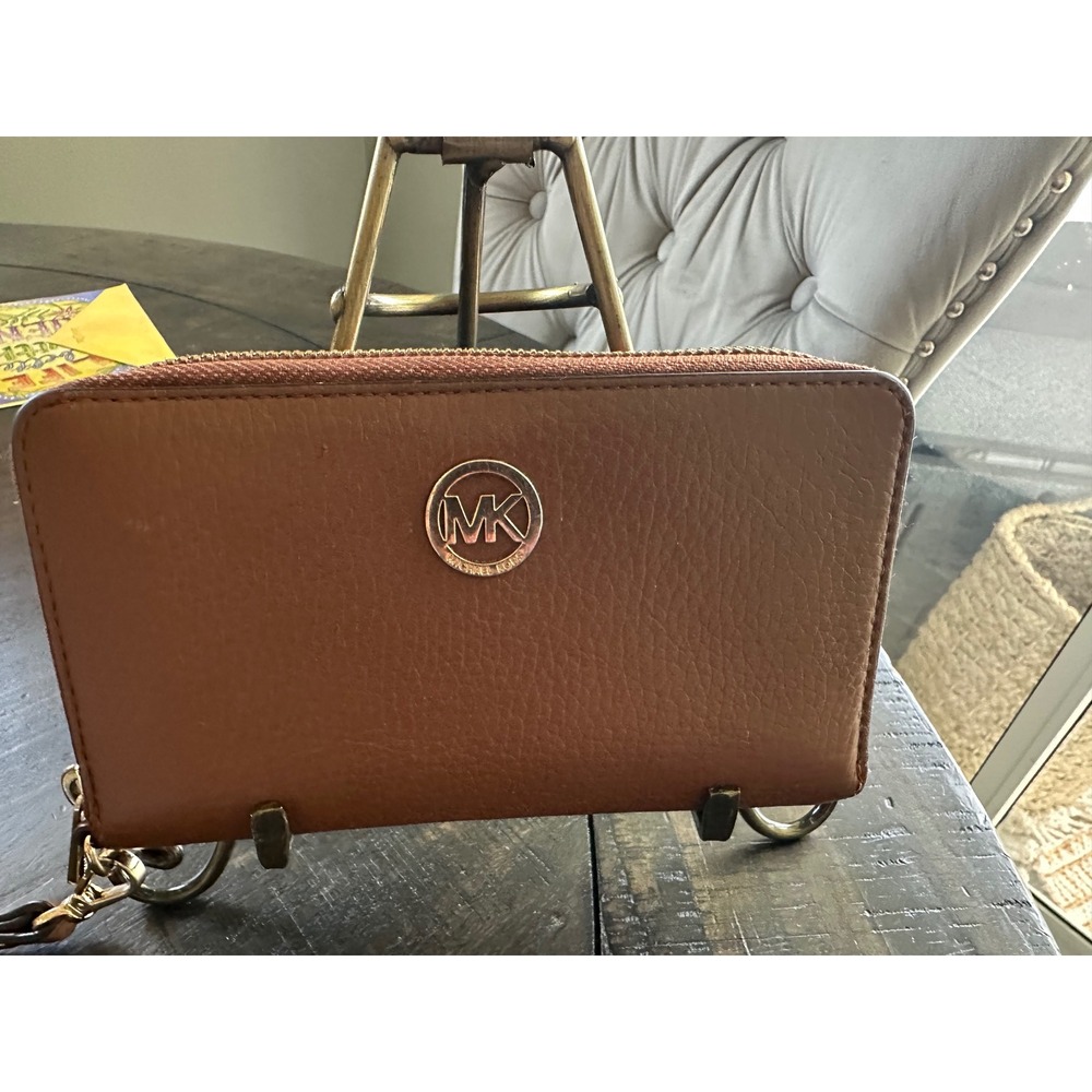 Michael Kors Jet Set Travel Continental Wristlet Wallet Brown Pebbled Leather **